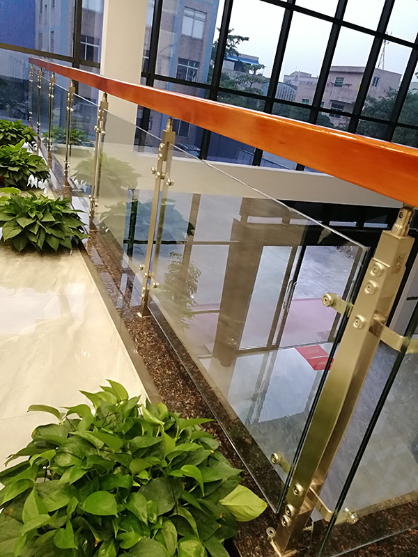 樓梯扶手不銹鋼