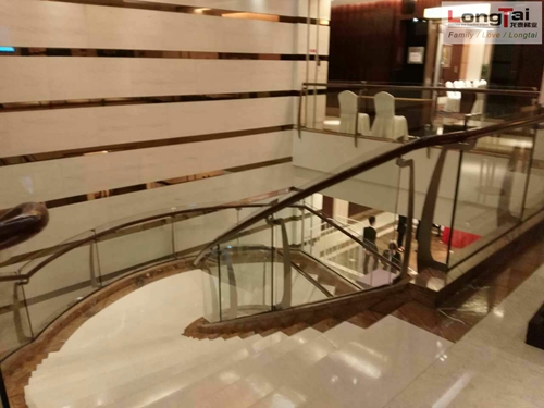 酒店不銹鋼護(hù)欄